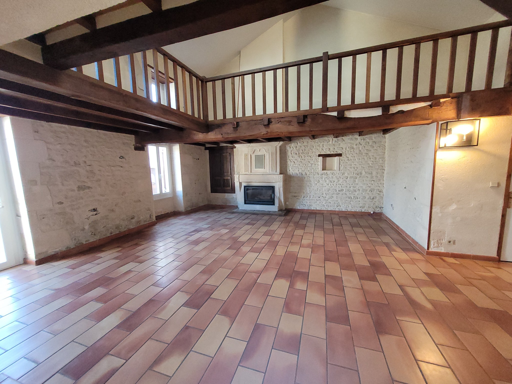 Vente Maison à Jonzac 7 pièces