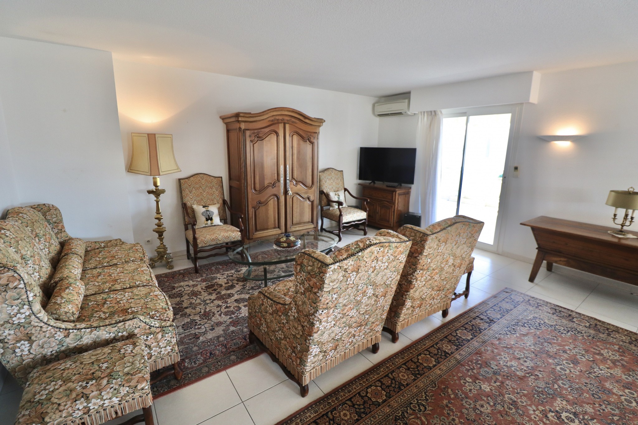 Vente Appartement à Saint-Laurent-du-Var 5 pièces