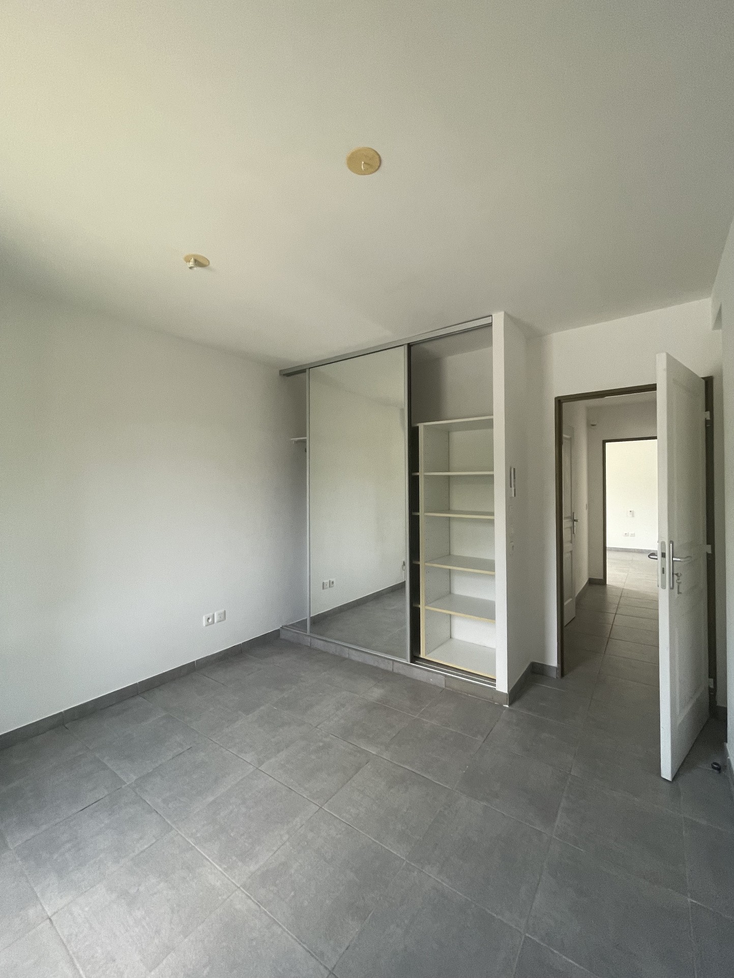 Vente Appartement à Sainte-Suzanne 3 pièces