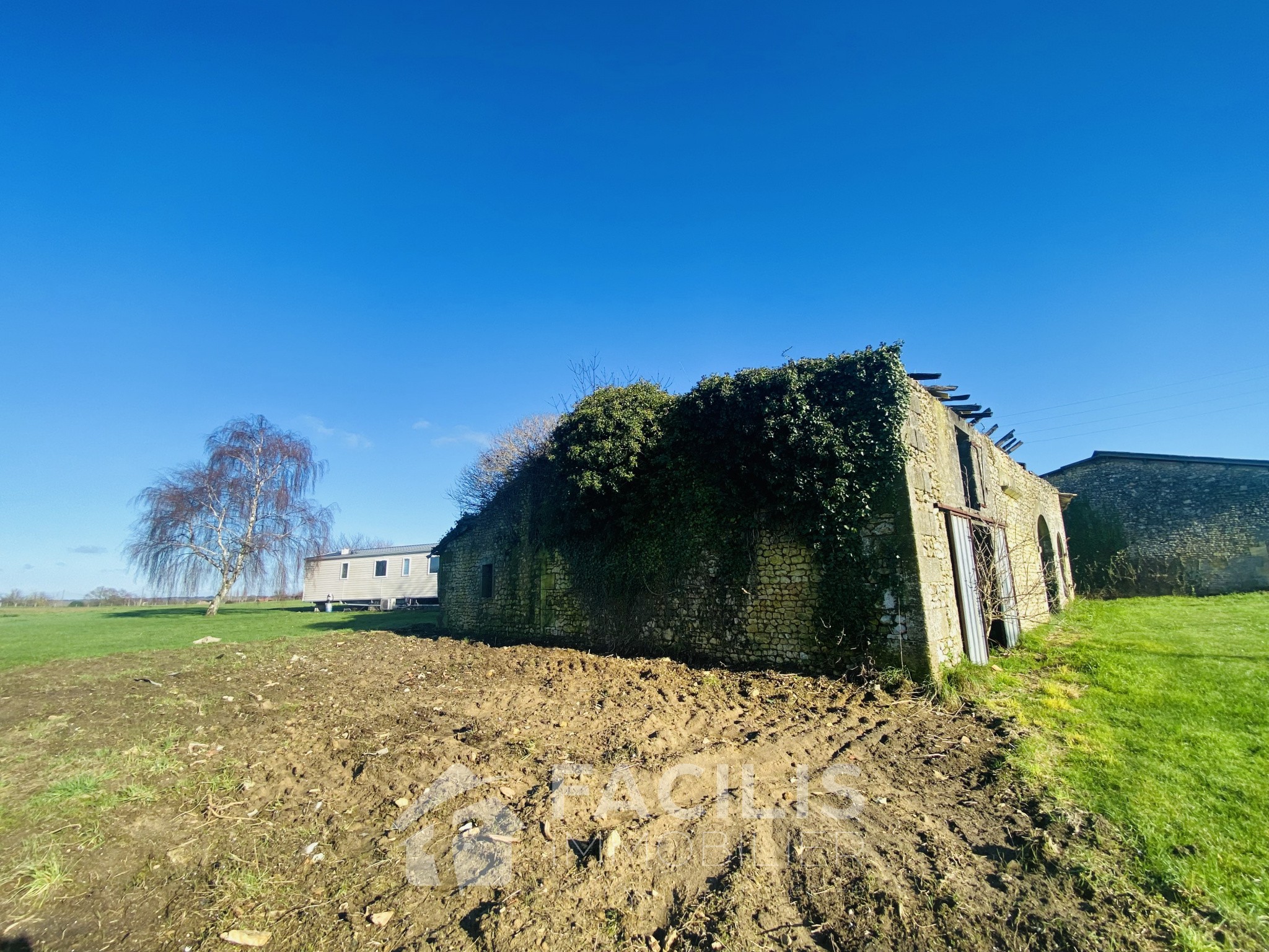 Vente Maison à Baignes-Sainte-Radegonde 1 pièce