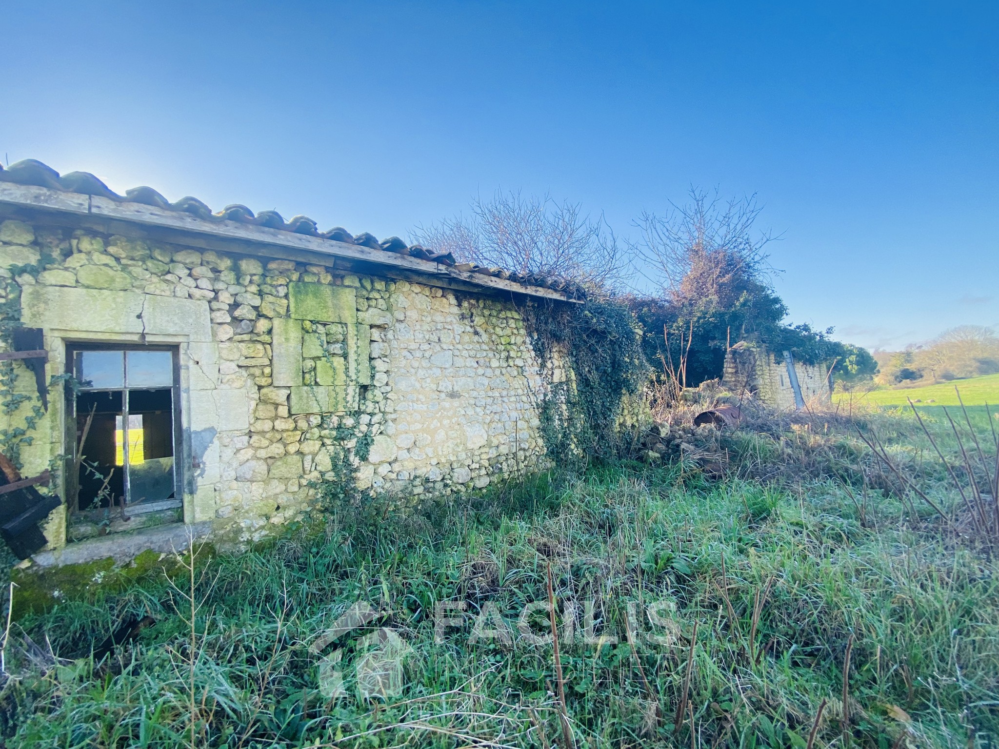 Vente Maison à Baignes-Sainte-Radegonde 1 pièce