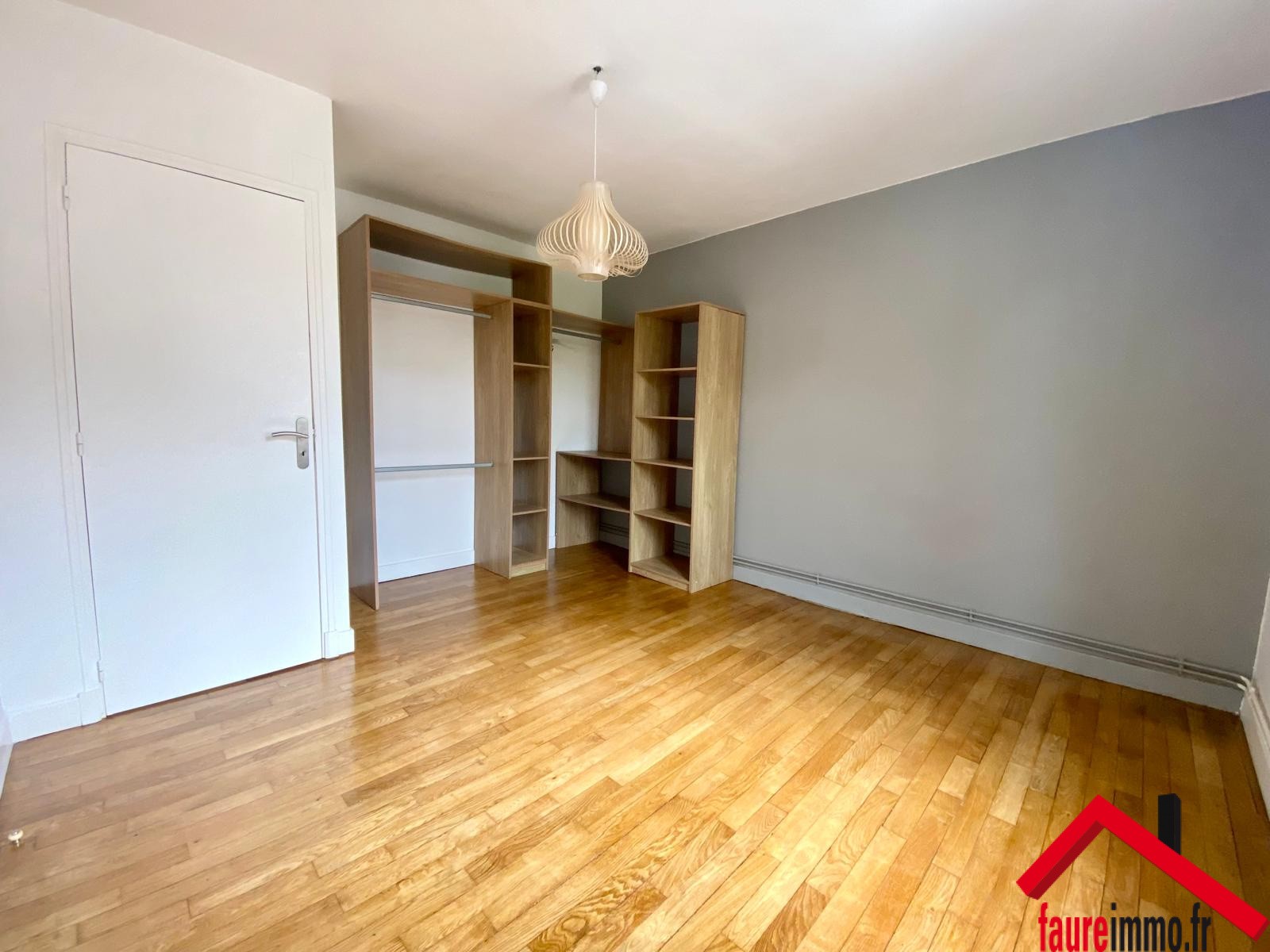 Location Appartement à Brive-la-Gaillarde 3 pièces