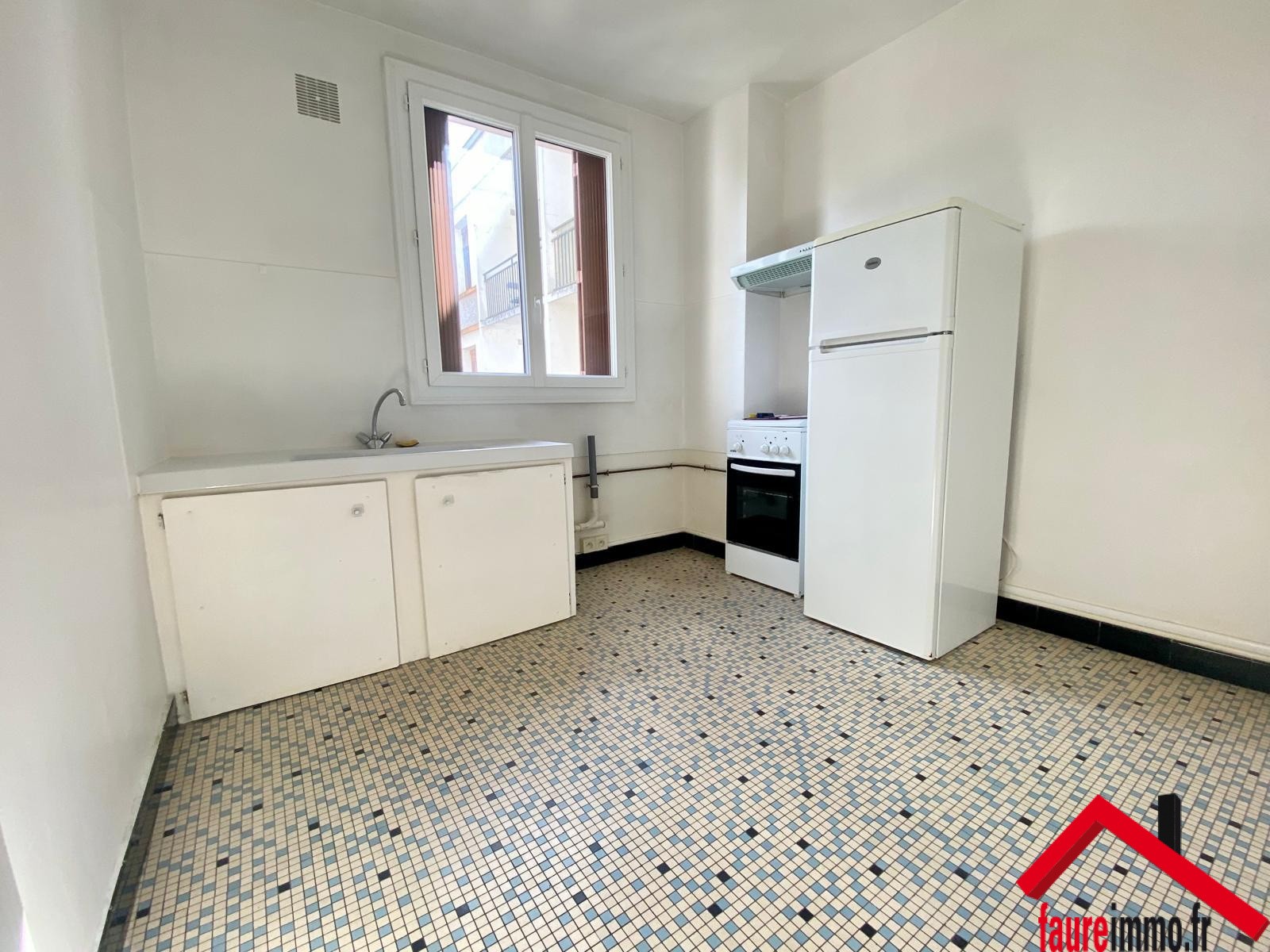 Location Appartement à Brive-la-Gaillarde 2 pièces