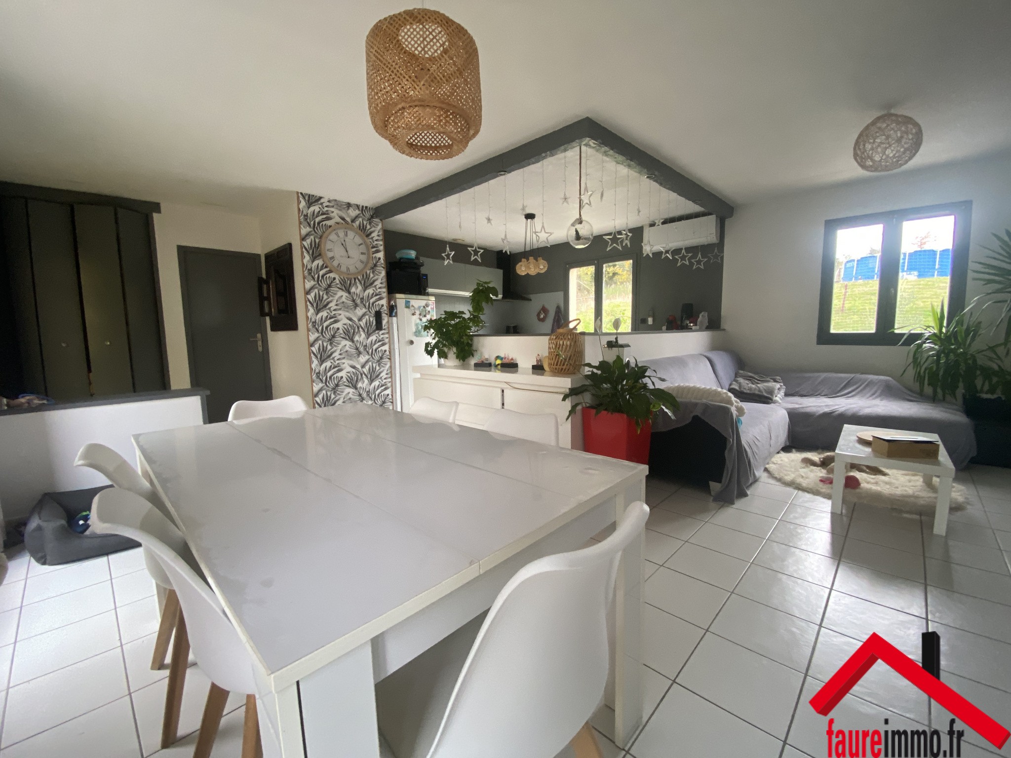 Vente Maison à Saint-Bonnet-l'Enfantier 5 pièces