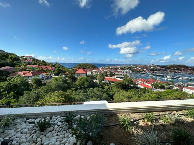 Location Maison à Saint-Barthélemy 5 pièces