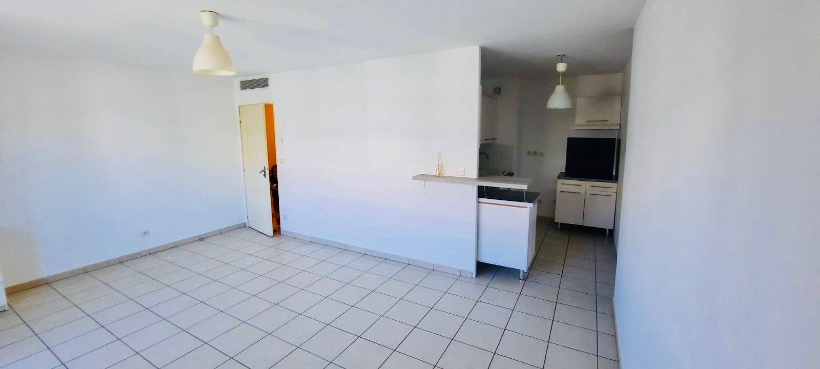 Location Appartement à la Seyne-sur-Mer 1 pièce