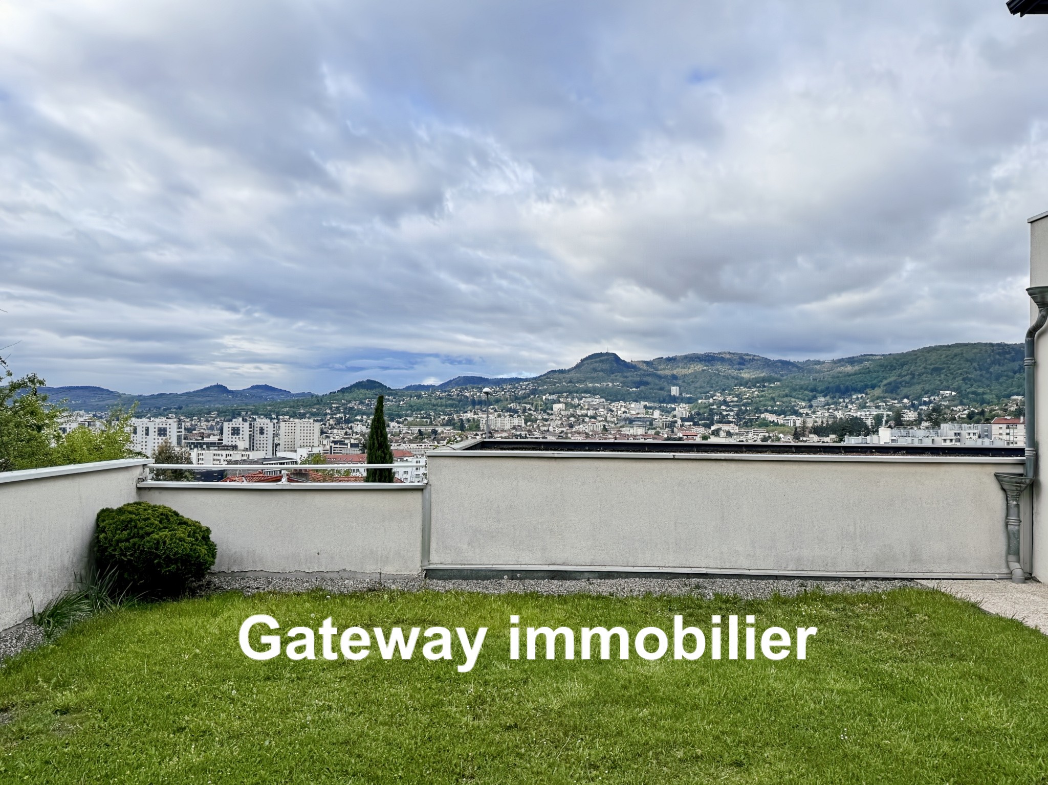 Vente Appartement à Clermont-Ferrand 6 pièces