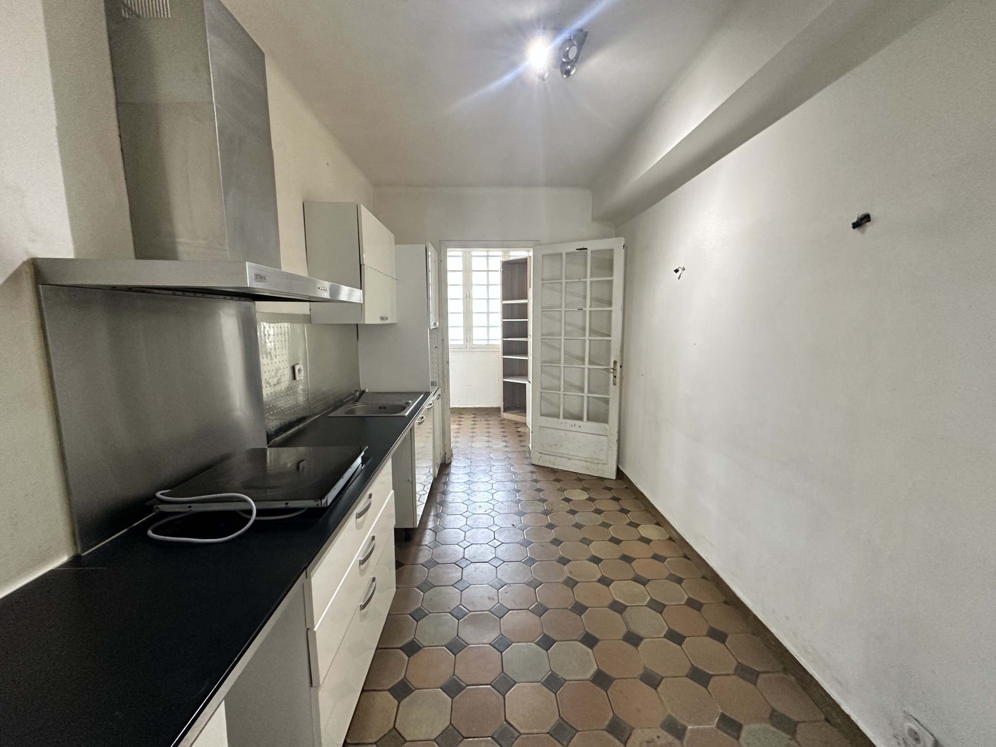 Vente Appartement à Marseille 8e arrondissement 4 pièces