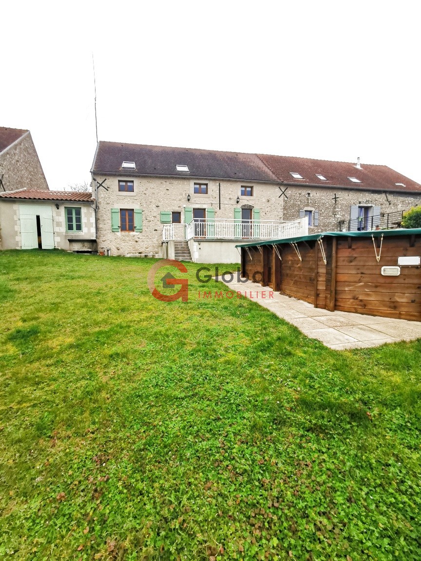 Vente Maison à Charroux 7 pièces