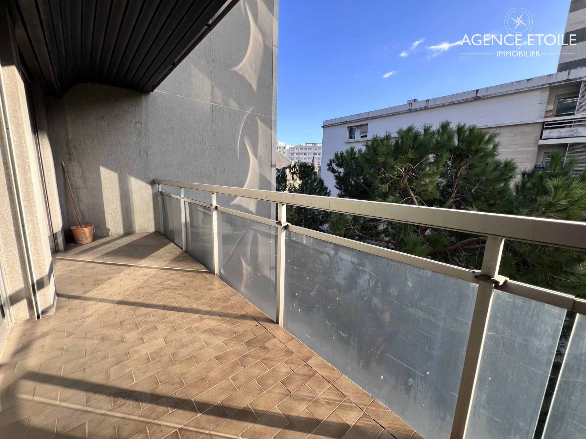 Vente Appartement à Marseille 8e arrondissement 3 pièces