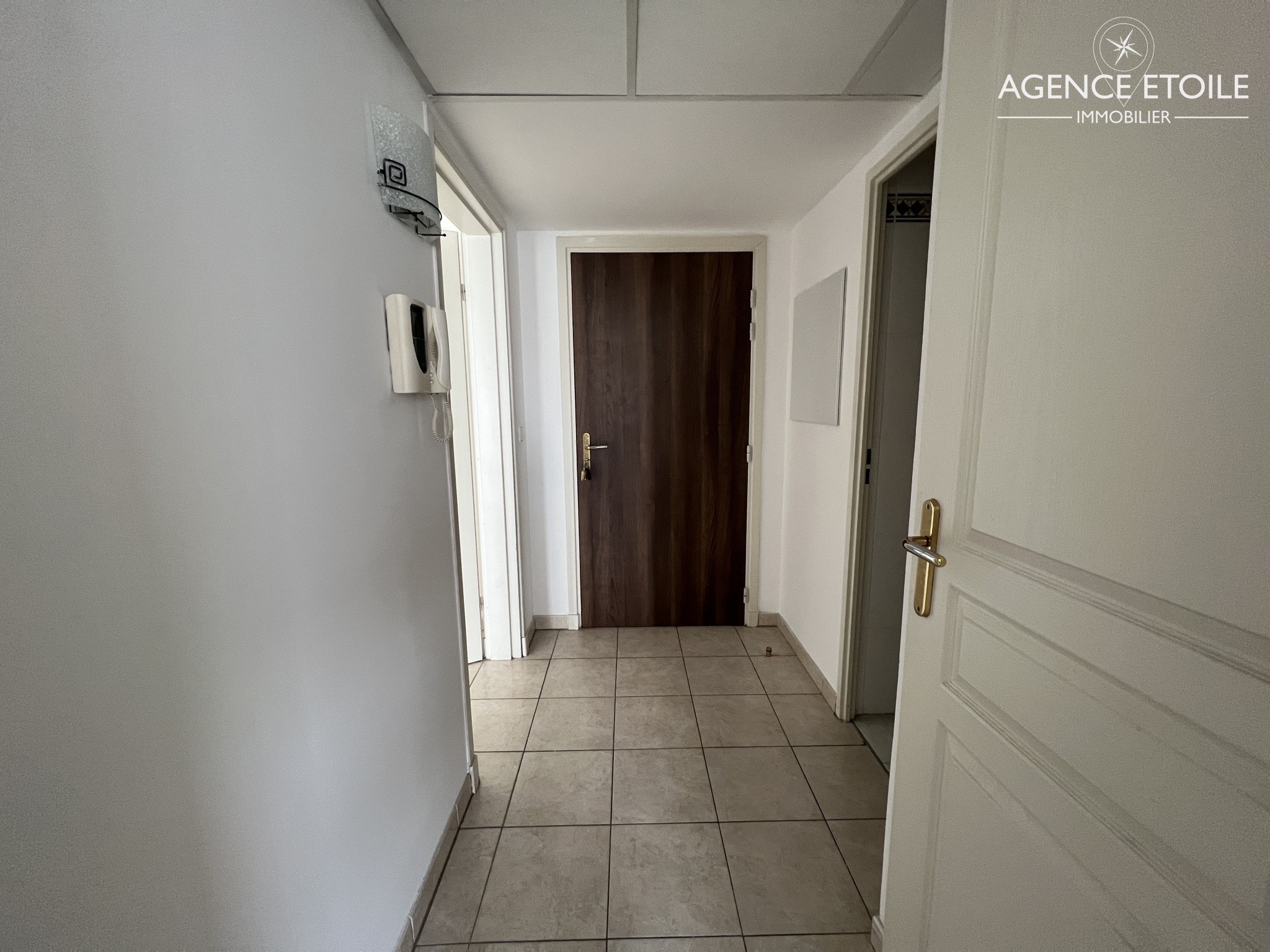 Location Appartement à Marseille 8e arrondissement 2 pièces