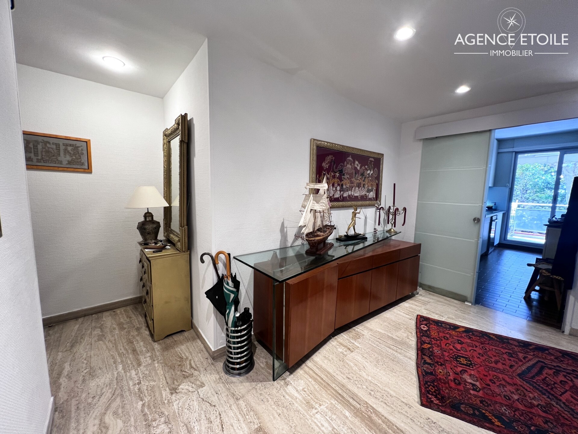 Vente Appartement à Marseille 8e arrondissement 3 pièces