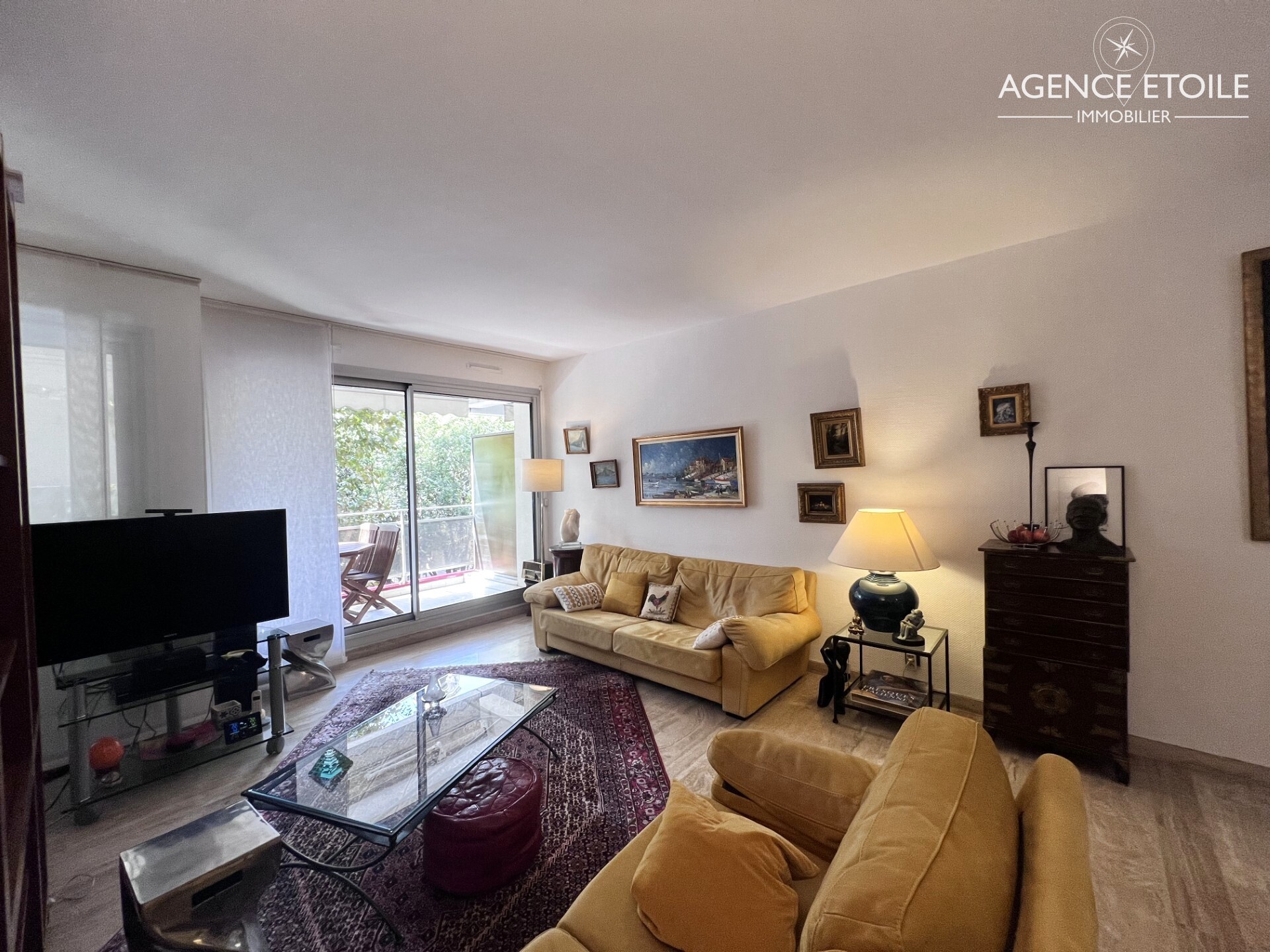 Vente Appartement à Marseille 8e arrondissement 3 pièces