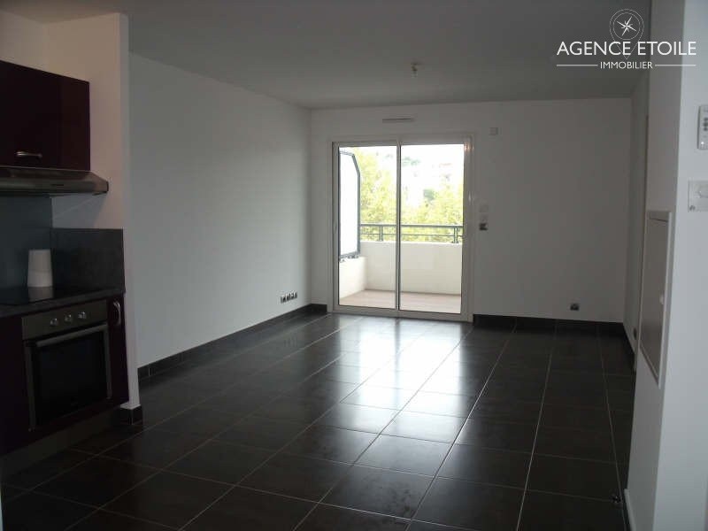 Location Appartement à Marseille 8e arrondissement 2 pièces