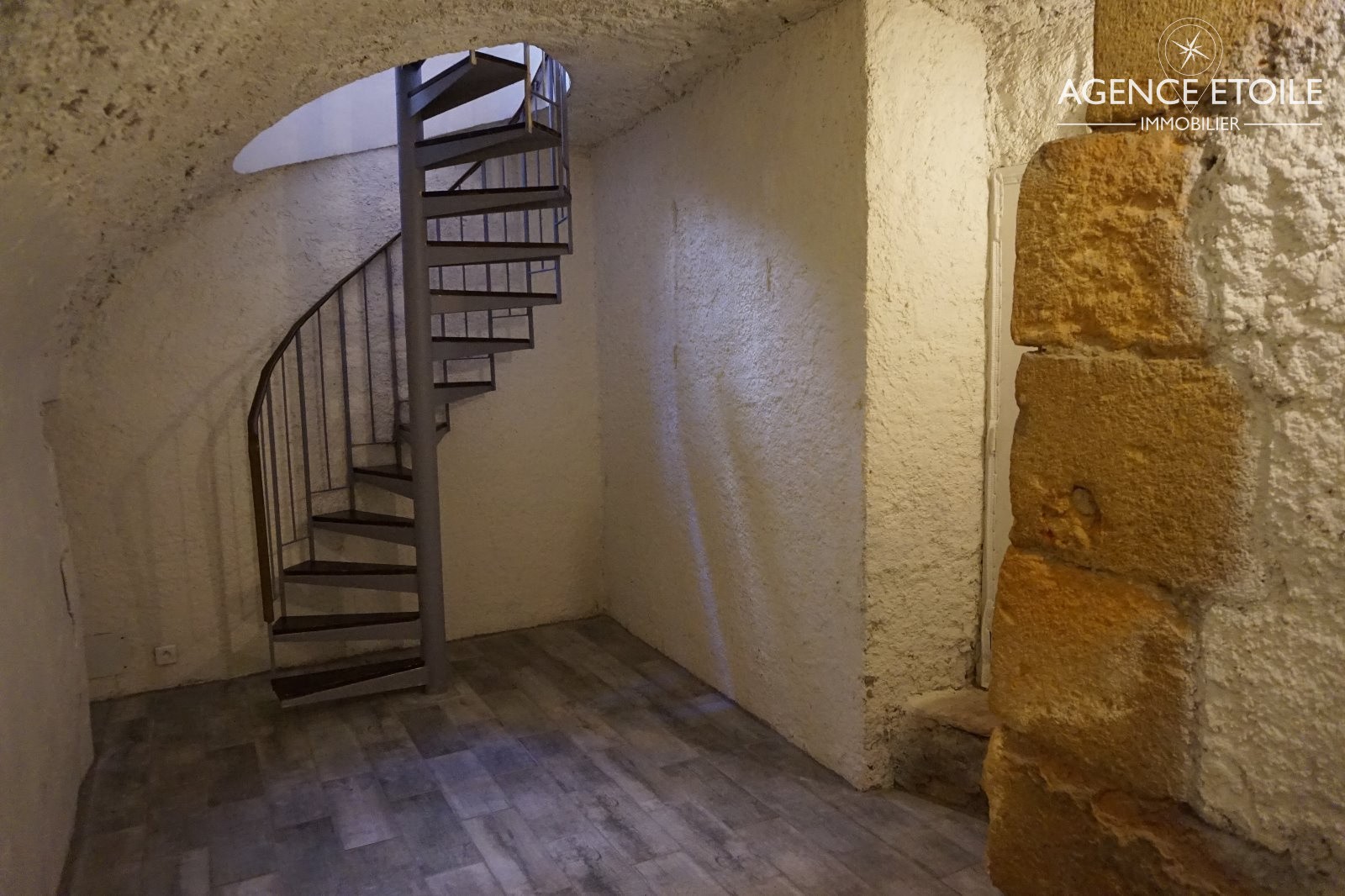 Location Appartement à Aix-en-Provence 1 pièce