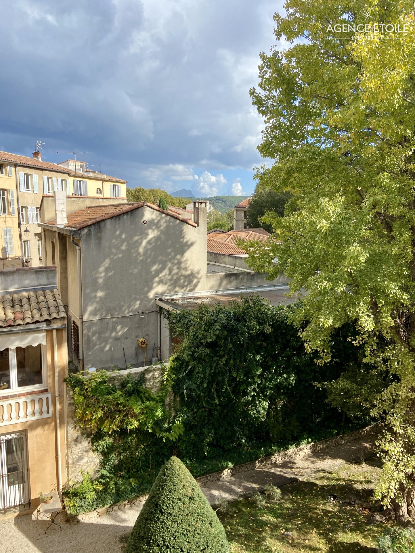 Location Appartement à Aix-en-Provence 2 pièces