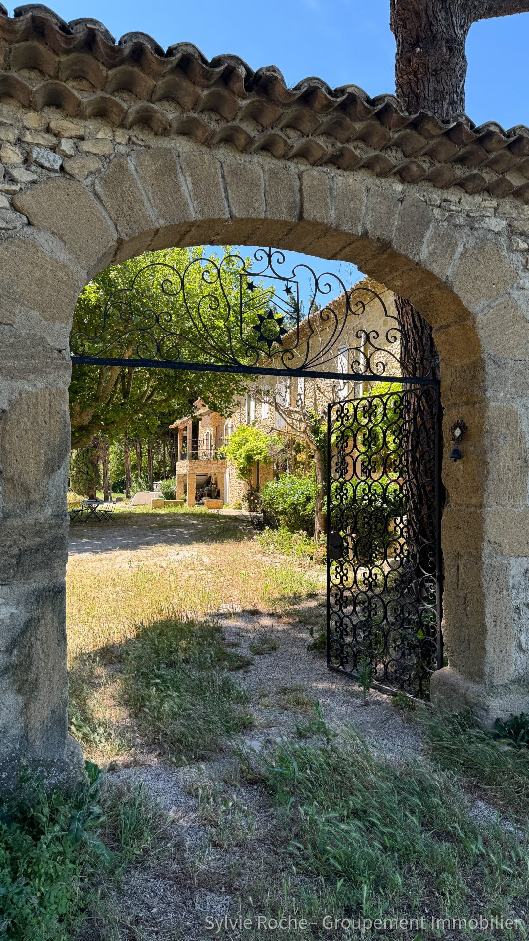 Vente Maison à Caderousse 11 pièces