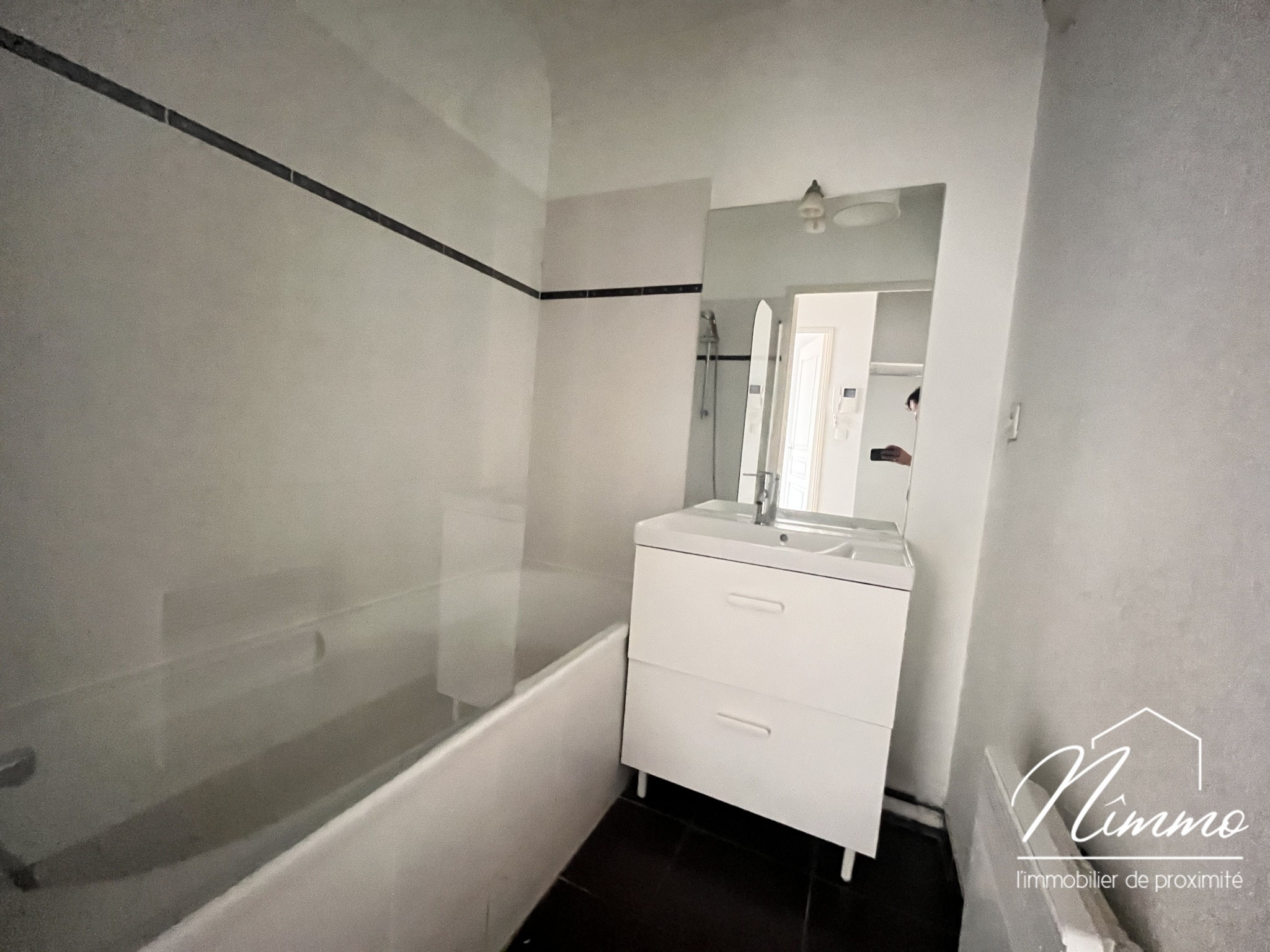 Vente Appartement à Nîmes 2 pièces