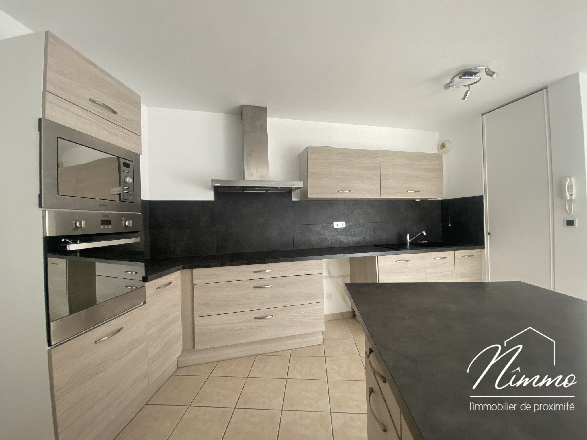 Vente Appartement à Nîmes 2 pièces