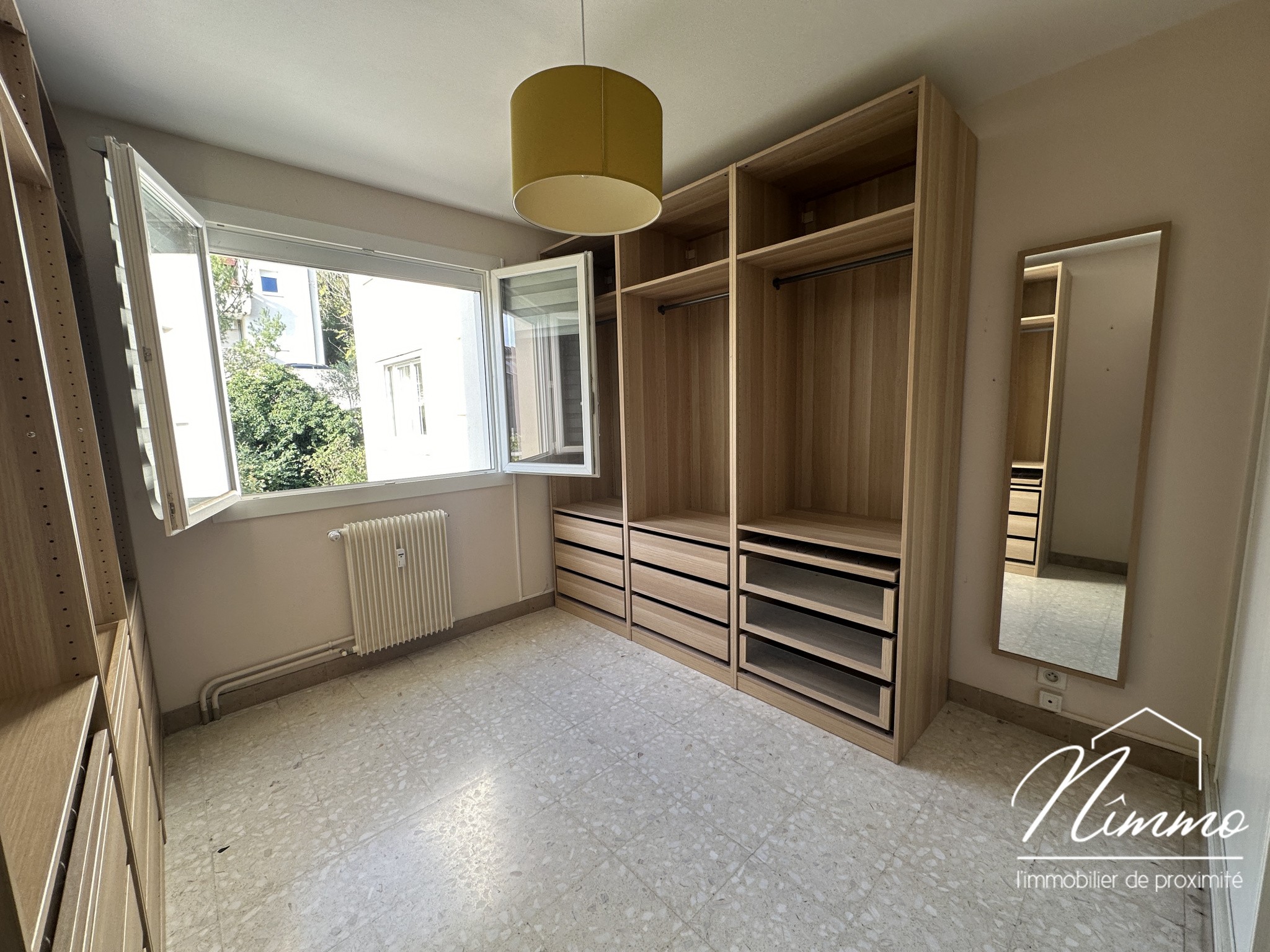 Vente Appartement à Nîmes 5 pièces