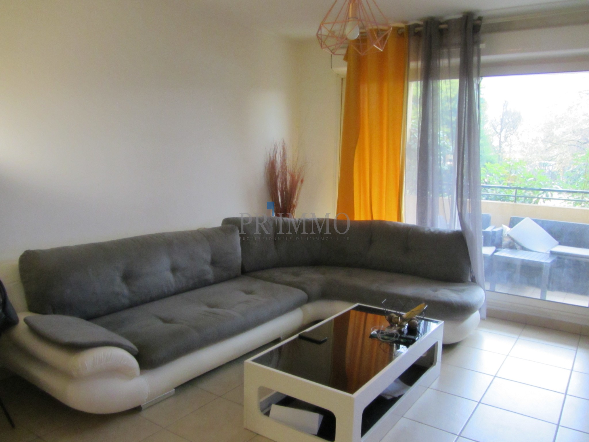 Vente Appartement à Roquebrune-sur-Argens 2 pièces