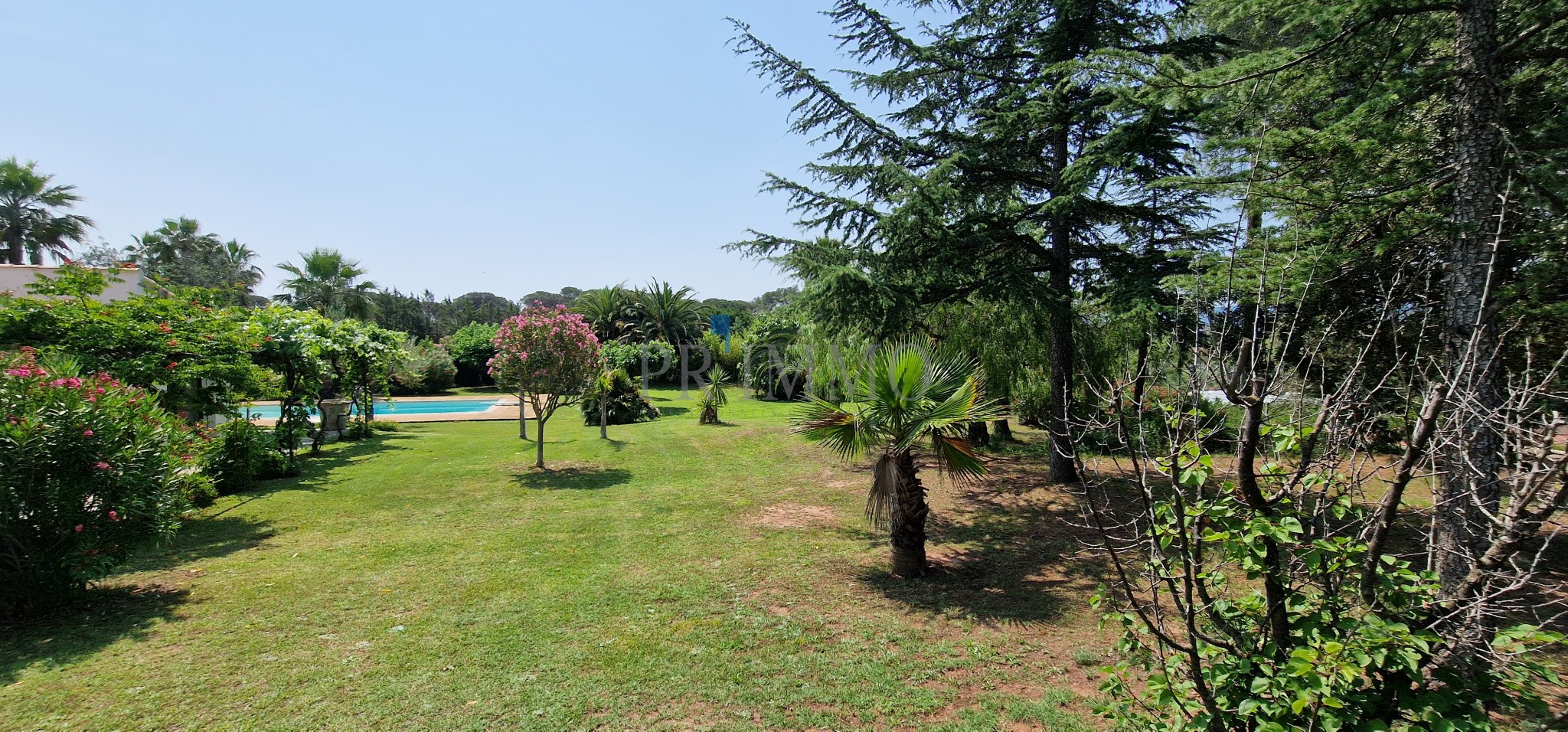 Vente Maison à Roquebrune-sur-Argens 7 pièces