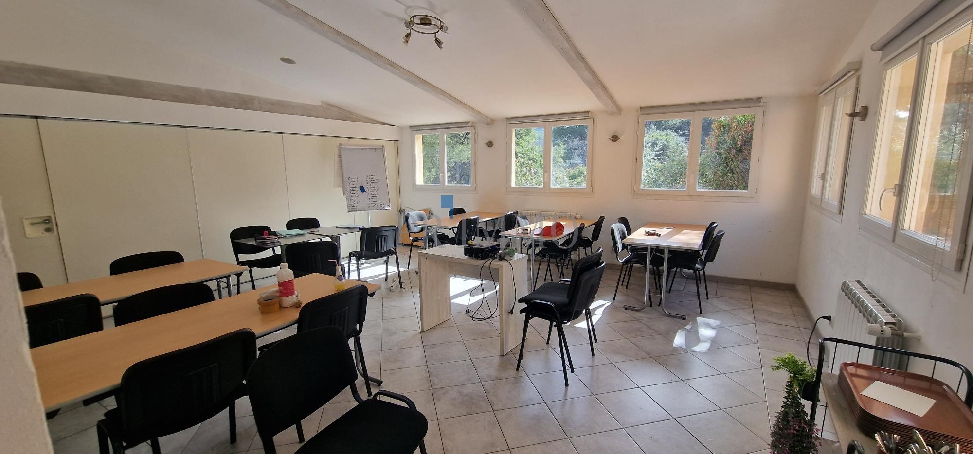 Vente Bureau / Commerce à Draguignan 0 pièce