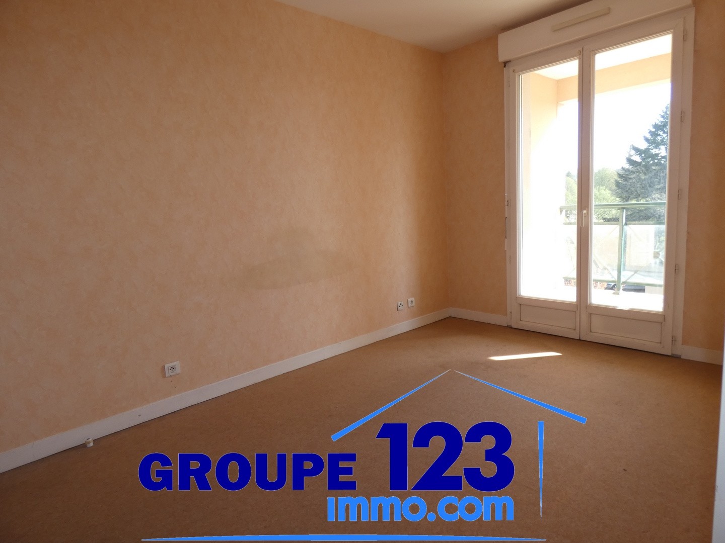 Location Appartement à Joigny 1 pièce