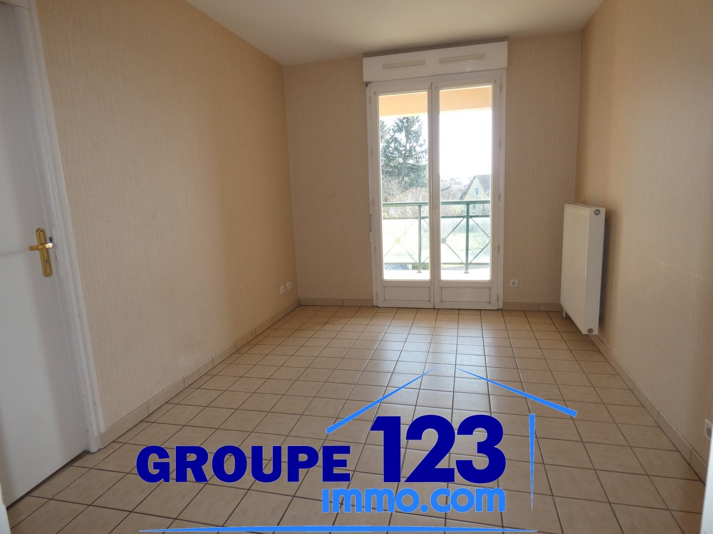 Location Appartement à Joigny 1 pièce