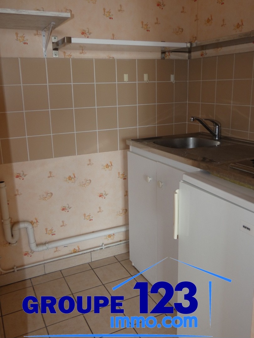 Location Appartement à Joigny 1 pièce