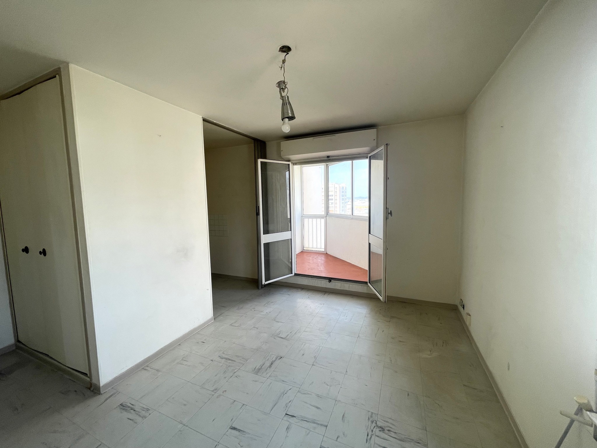 Vente Appartement à Toulon 1 pièce