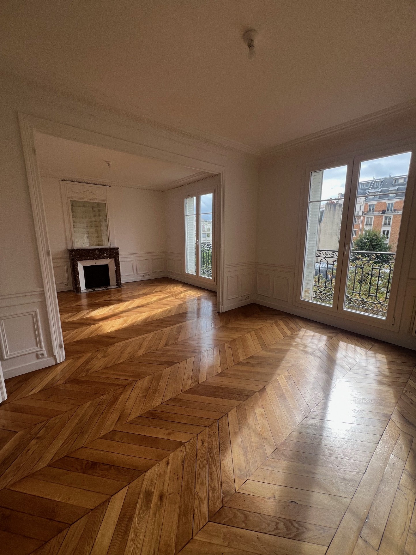 Location Appartement à Paris Passy 16e arrondissement 5 pièces