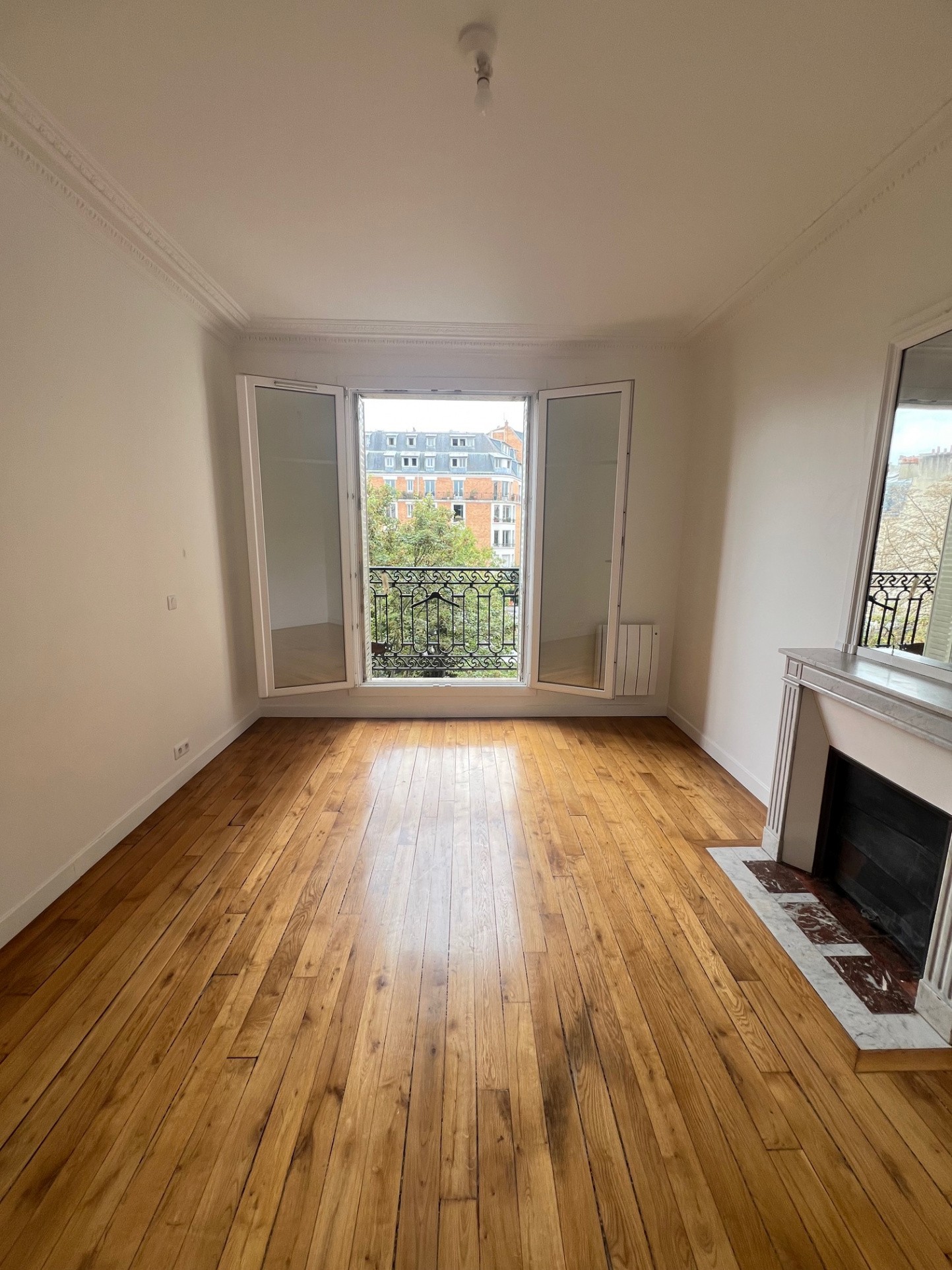 Location Appartement à Paris Passy 16e arrondissement 5 pièces