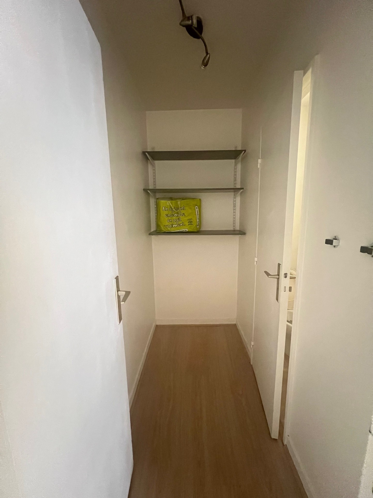 Location Appartement à Paris Vaugirard 15e arrondissement 3 pièces