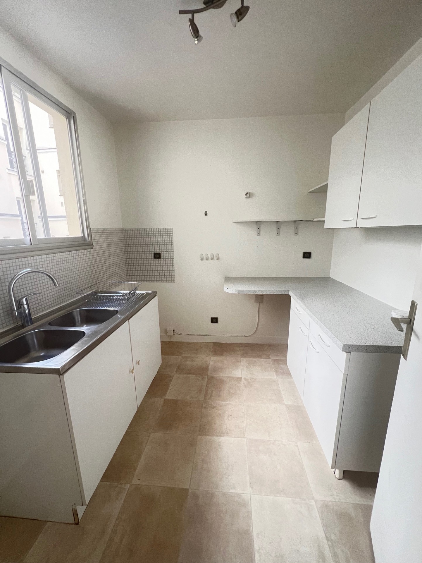 Location Appartement à Paris Vaugirard 15e arrondissement 3 pièces