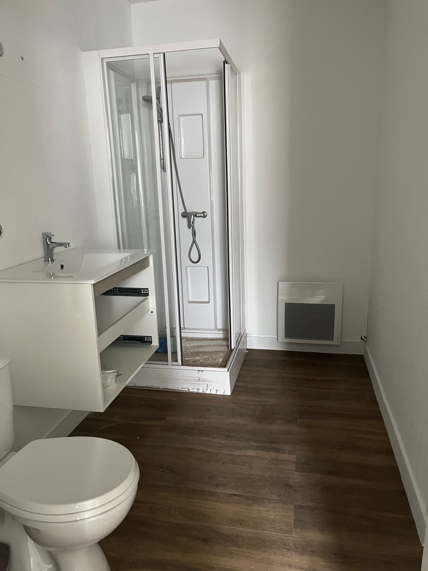 Location Appartement à Saint-Pierre-la-Cour 1 pièce