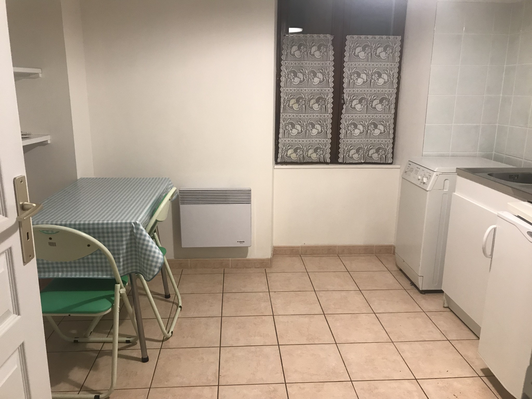 Location Appartement à Saint-Paul-Trois-Châteaux 2 pièces