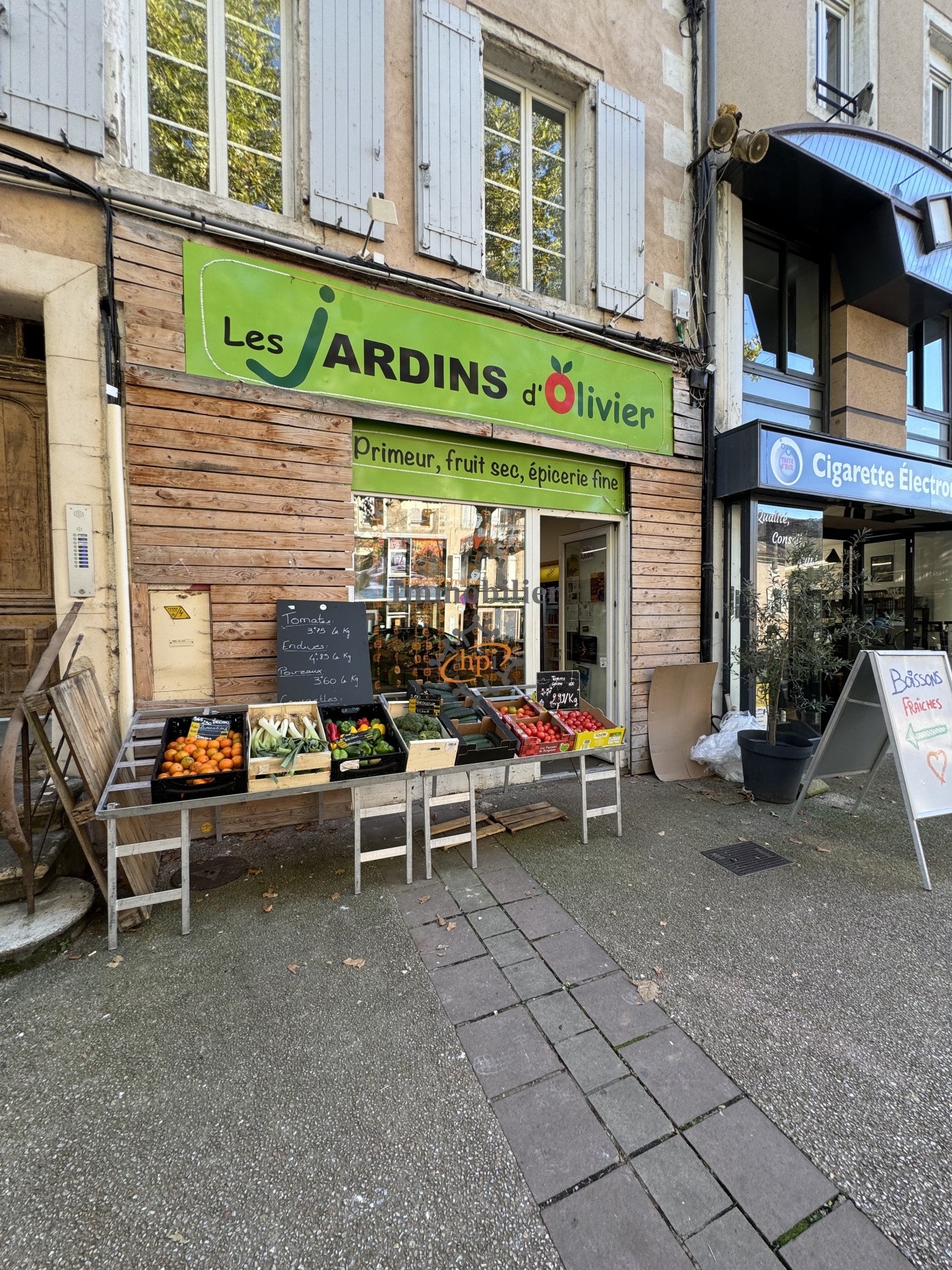 Vente Bureau / Commerce à Saint-Affrique 3 pièces