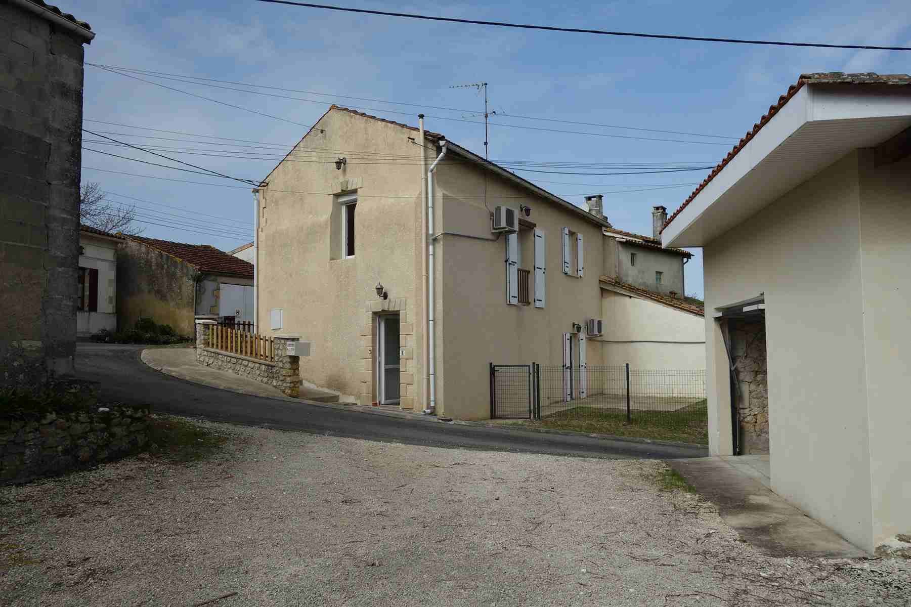 Vente Maison à Saint-Ciers-sur-Gironde 5 pièces