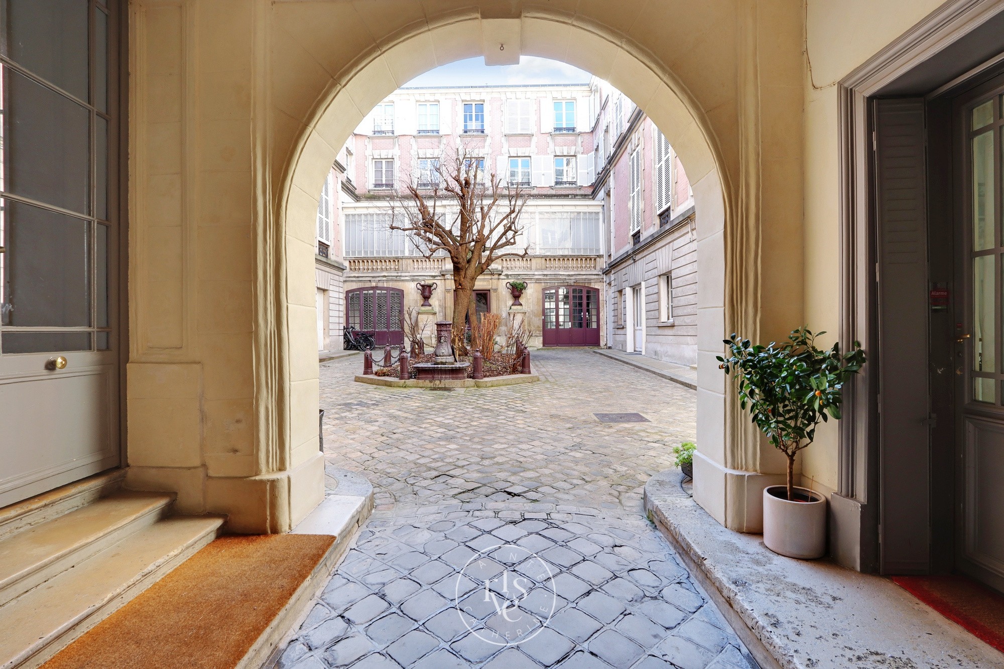 Vente Appartement à Paris Hôtel de Ville 4e arrondissement 4 pièces