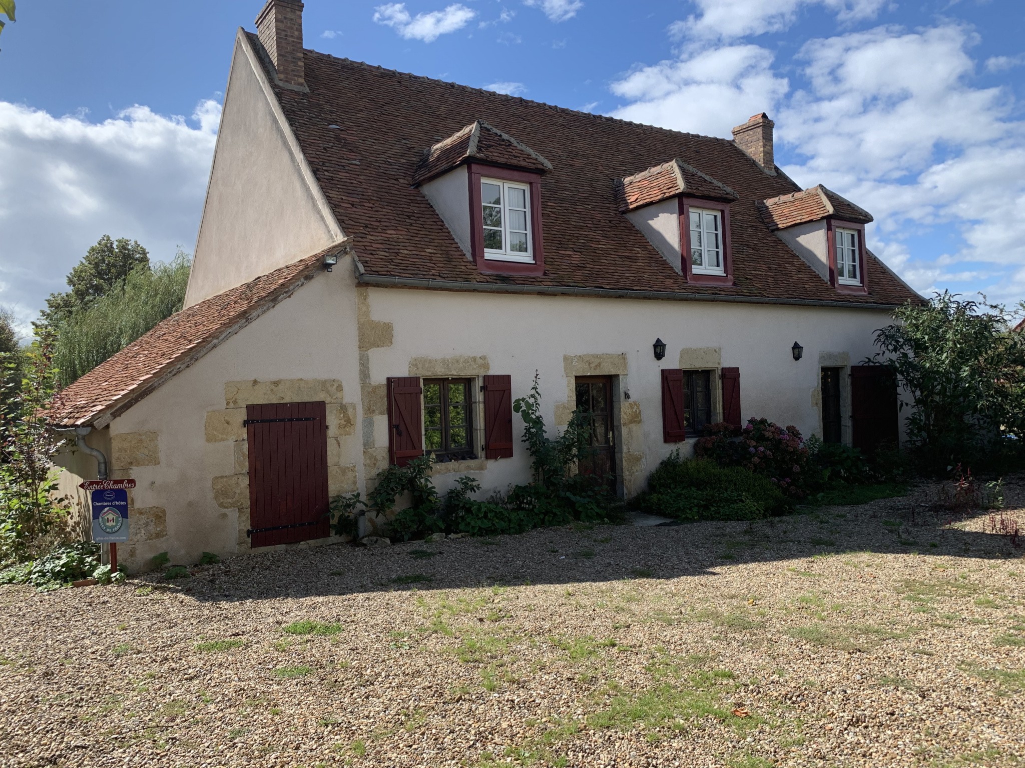 Vente Maison à Devay 12 pièces