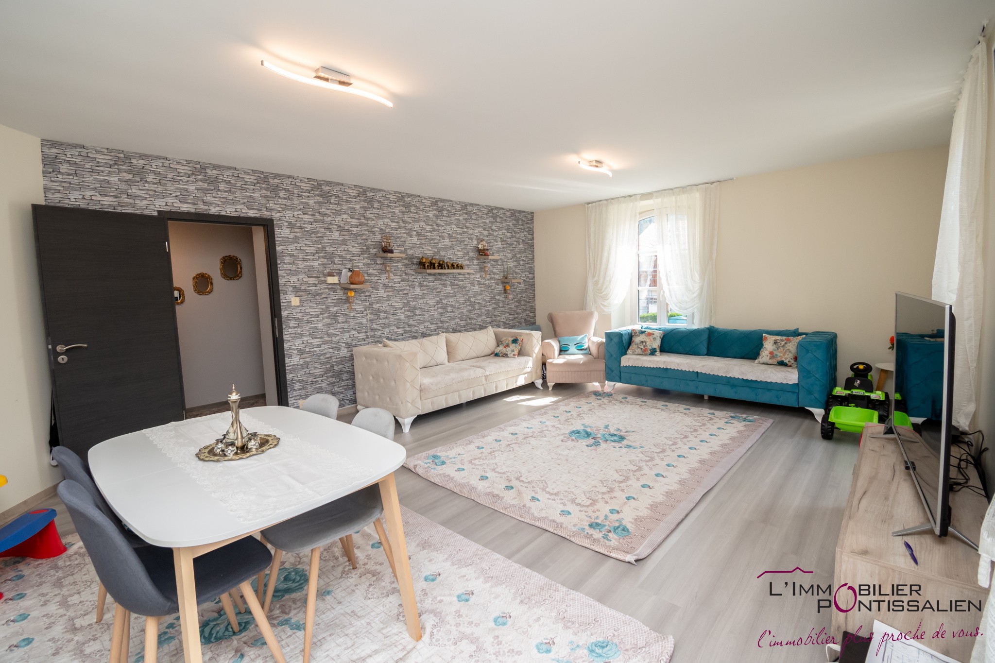 Vente Appartement à Pontarlier 5 pièces