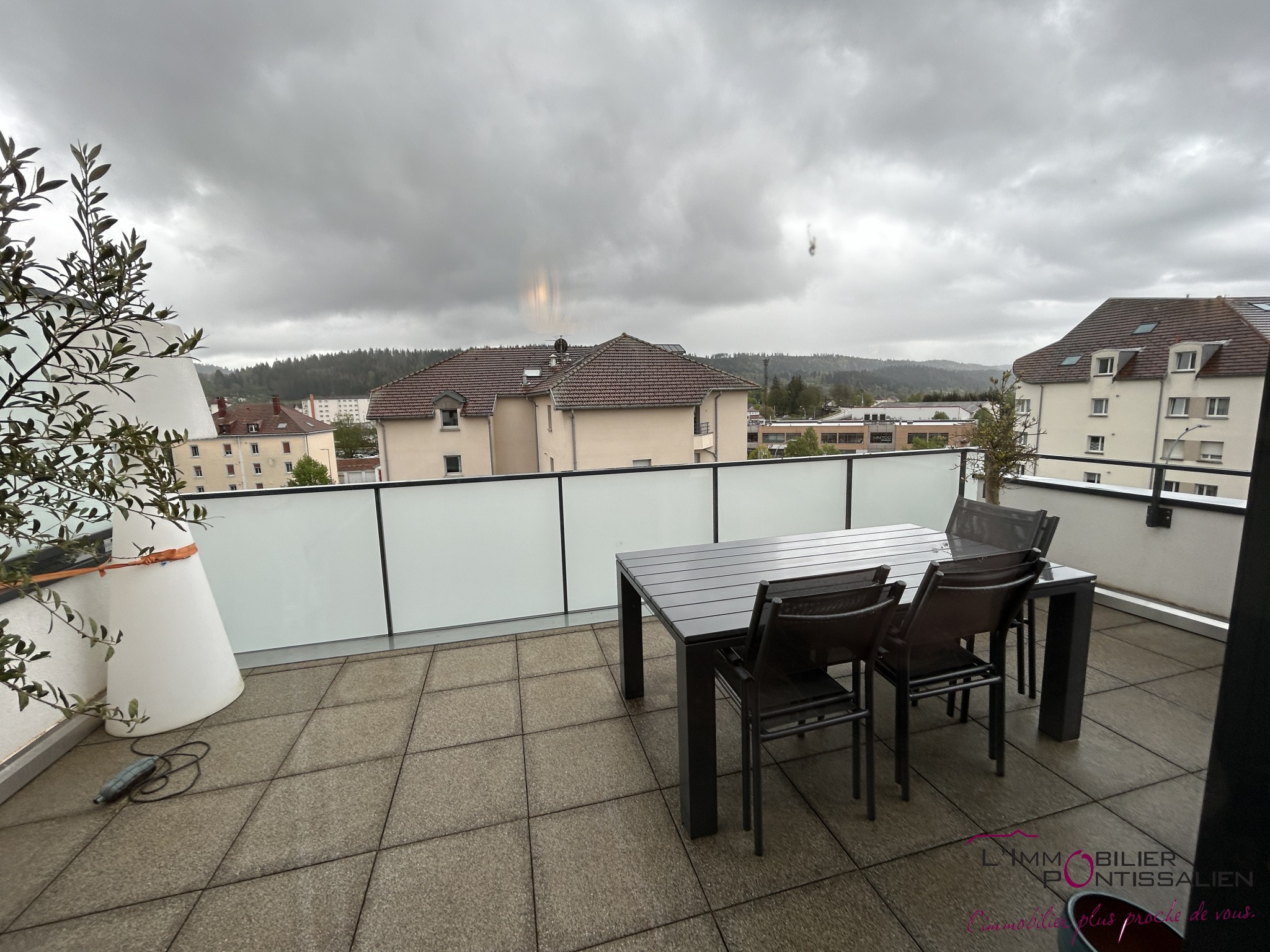 Vente Appartement à Pontarlier 5 pièces