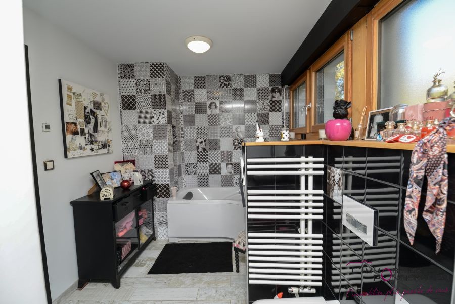 Vente Maison à Pontarlier 15 pièces