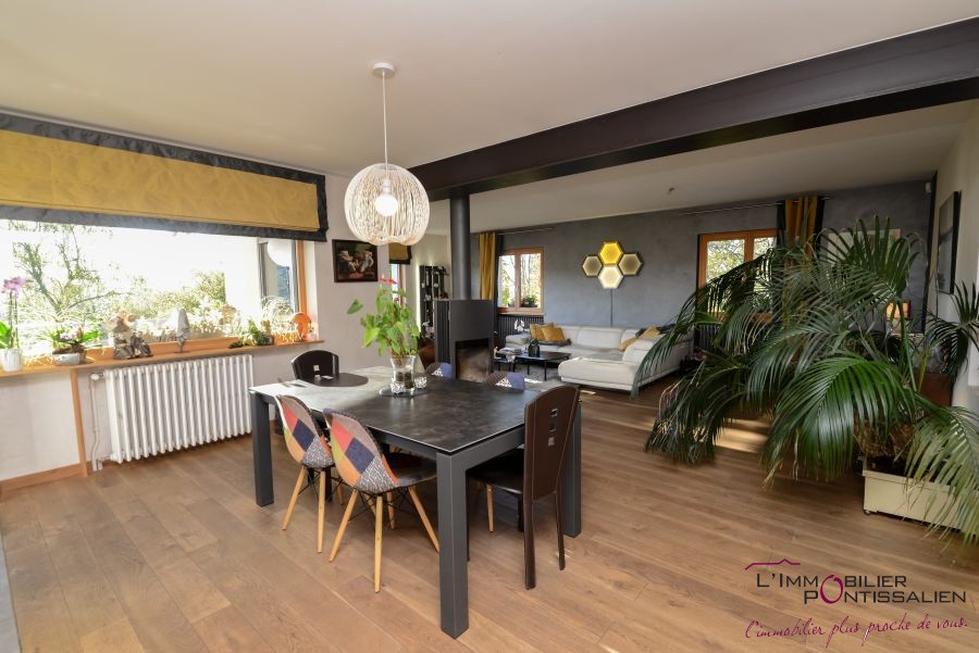 Vente Maison à Pontarlier 15 pièces