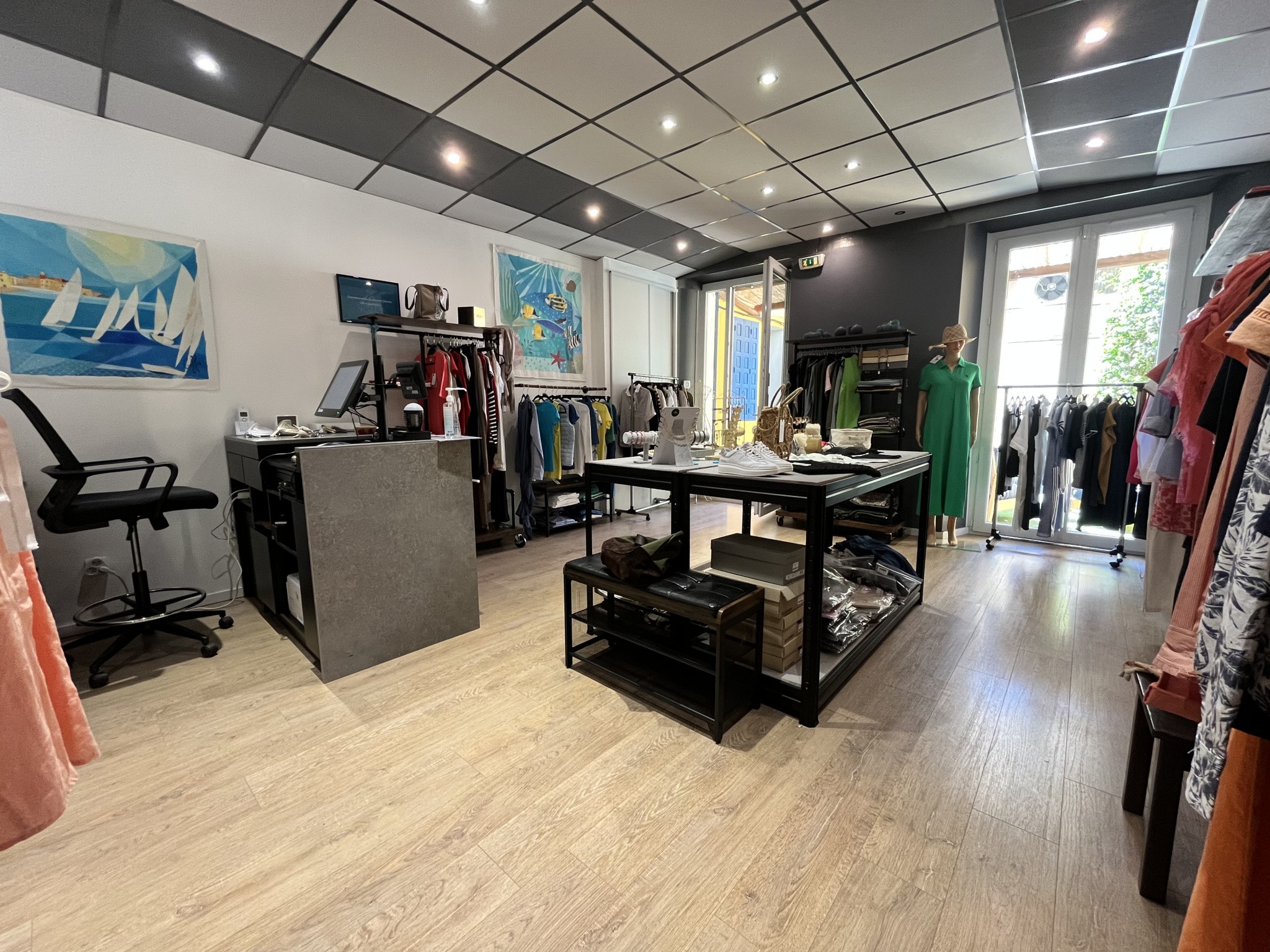 Vente Bureau / Commerce à Hyères 0 pièce