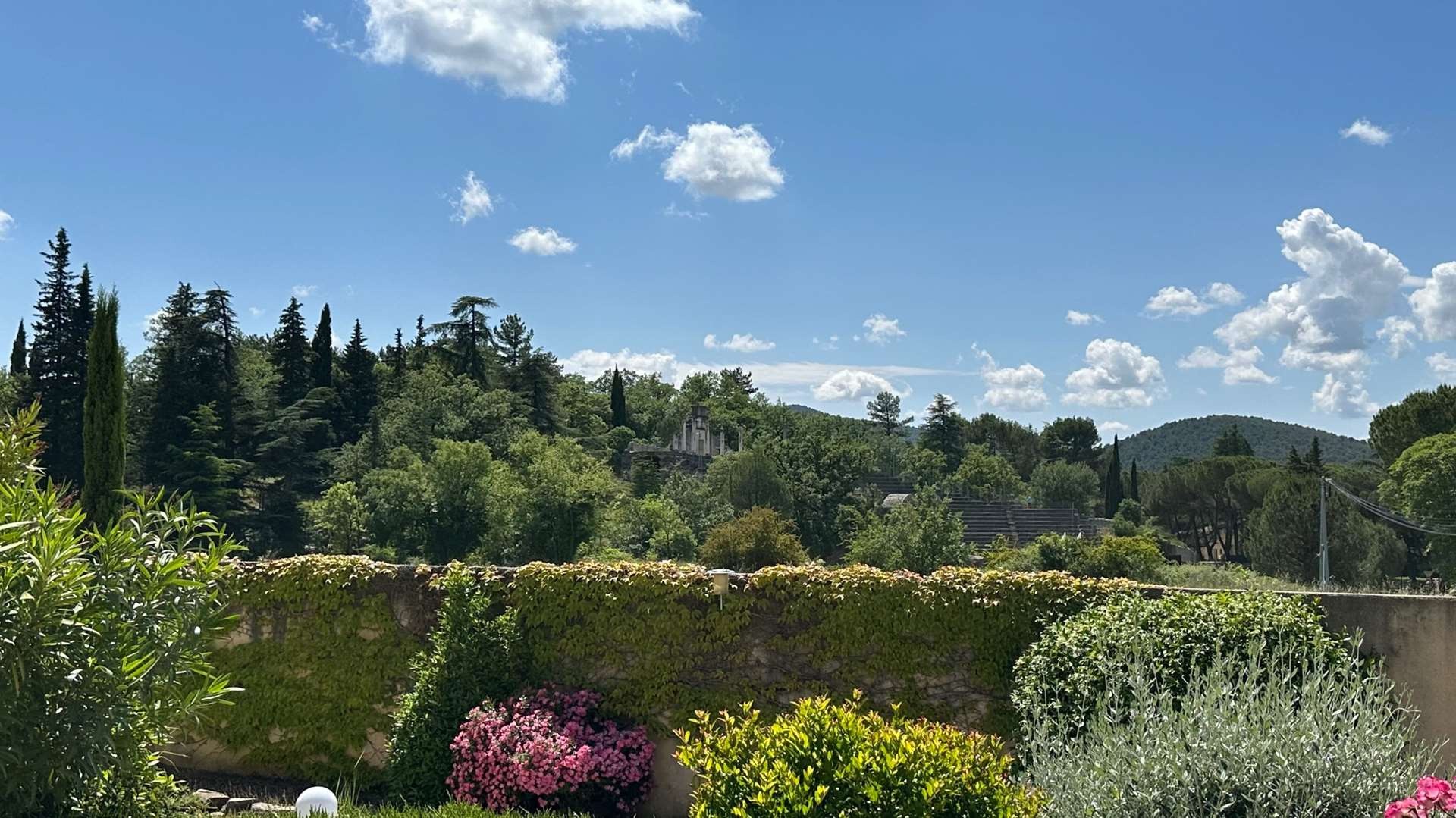 Vente Maison à Vaison-la-Romaine 17 pièces