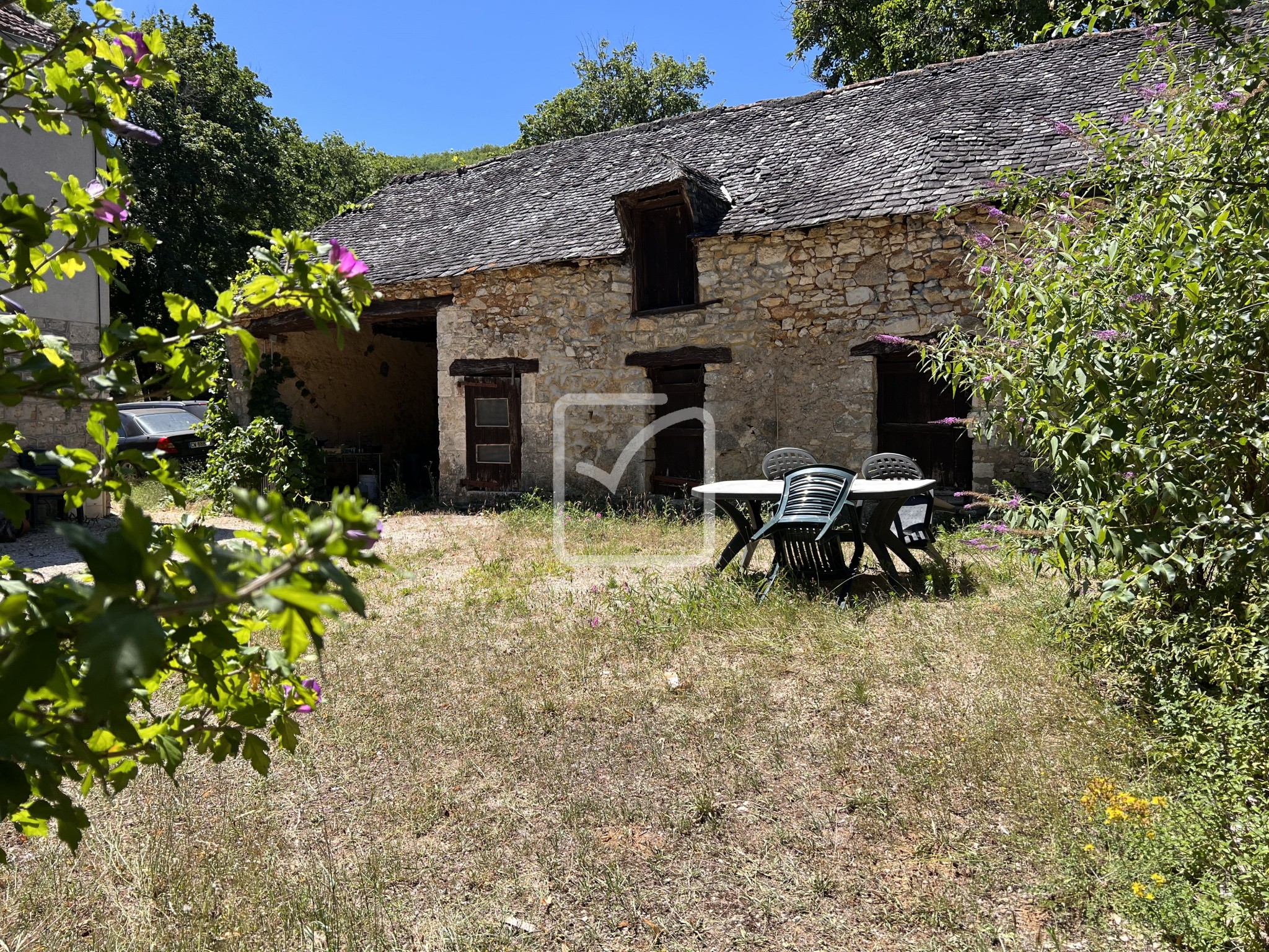 Vente Maison à Saint-Amand-de-Coly 6 pièces