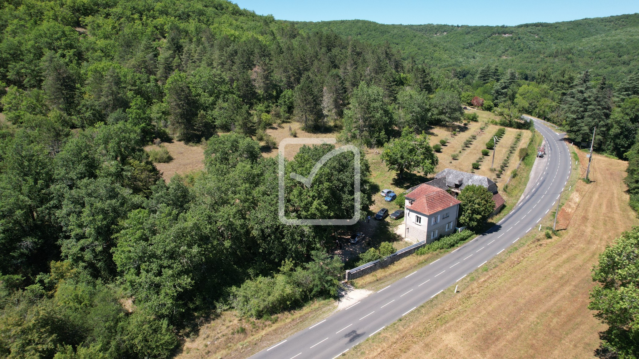 Vente Maison à Saint-Amand-de-Coly 6 pièces