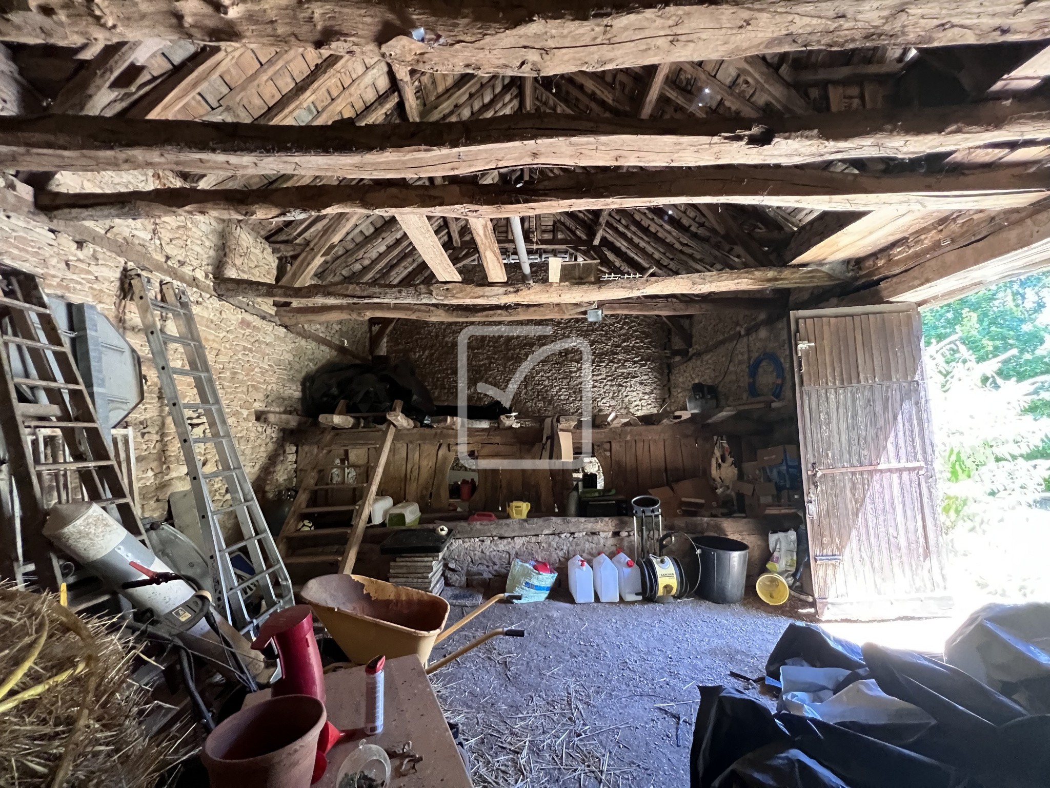 Vente Maison à Saint-Amand-de-Coly 6 pièces